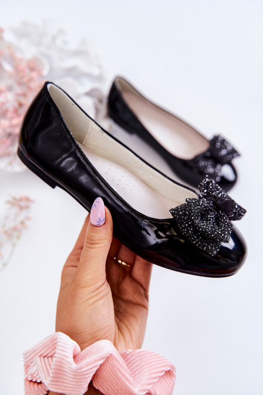 Ballerinas mit Bändern in der Farbe Schwarz Zolly