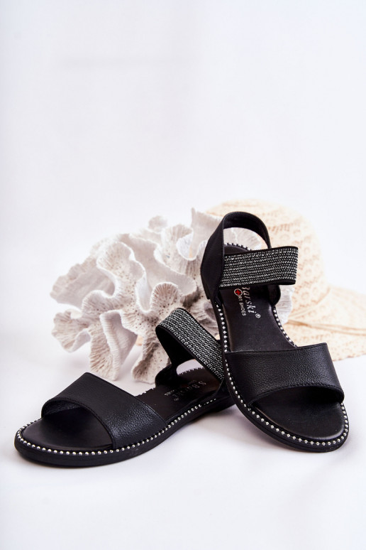 Klassisches Modell Damensandalen mit Nieten in der Farbe Schwarz Shelly