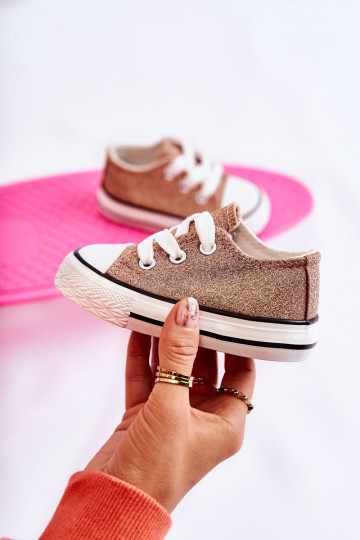 Freizeitschuhe für Kinder mit Riemen in der Farbe Roségold von Wella