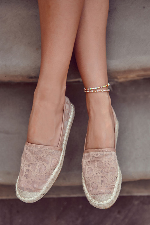 Klassische Modell-Espadrilles mit durchbrochenen Elementen Nude Catris Klassische Modell-Espadrilles mit durchbrochenen Elementen Nude Catris