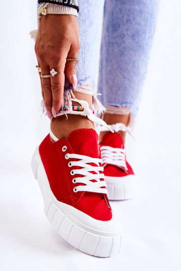 Damenschuhe mit Plateau in roter Farbe 2