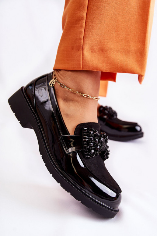 Lackschuhe mit Bändern in Schwarz Laurent Lackschuhe mit Bändern in Schwarz Laurent