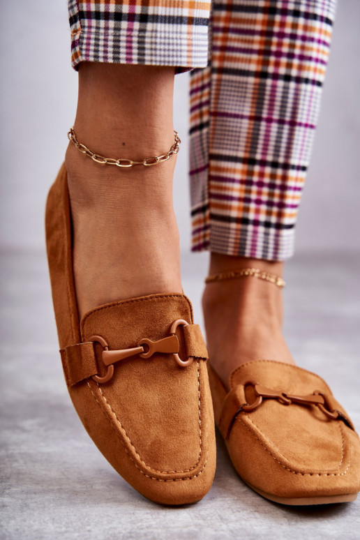 Hergestellt aus Wildleder-Mokassins mit Ornamenten in der braunen Farbe Santi Hergestellt aus Wildleder-Mokassins mit Ornamenten in der braunen Farbe Santi