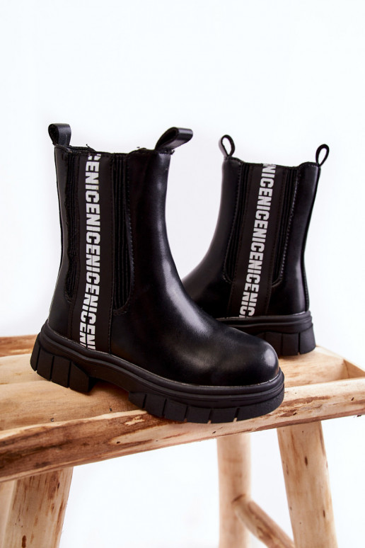 Gewärmte Kinderstiefel in der schwarzen Farbe Kimmy