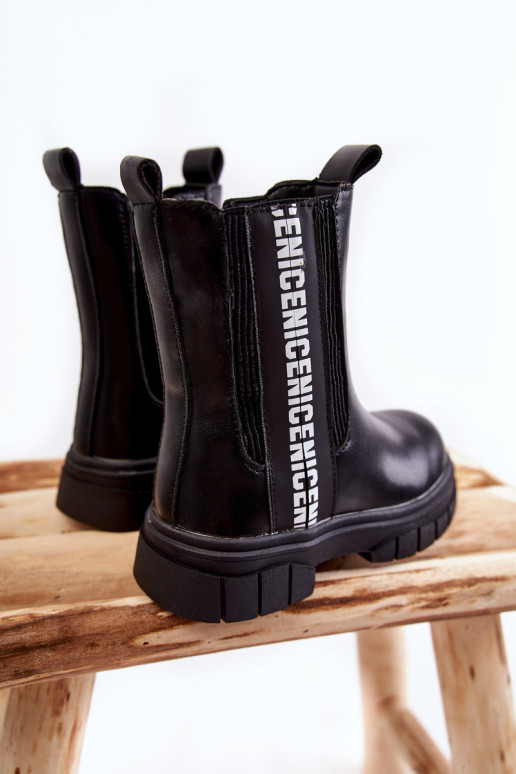 Gewärmte Kinderstiefel in der schwarzen Farbe Kimmy