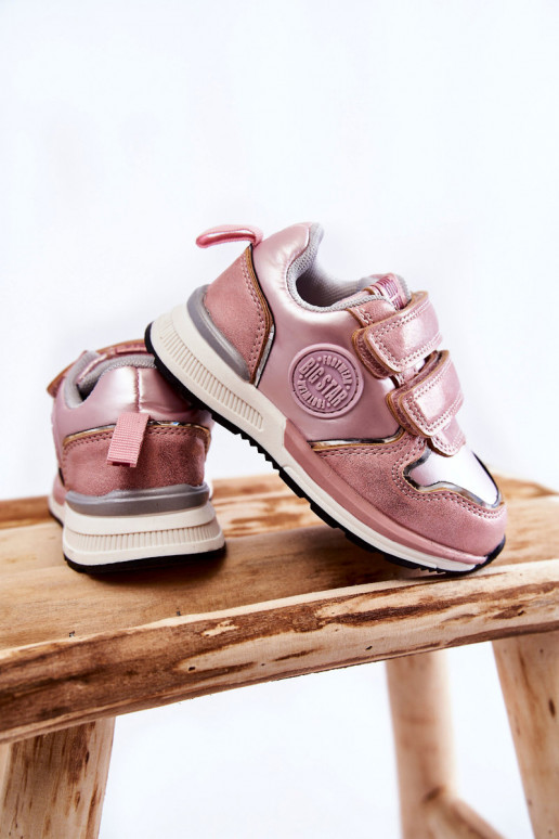 Kindersportschuhe mit Klebeverschlüssen Memory Foam System Big Star KK374180 rosa