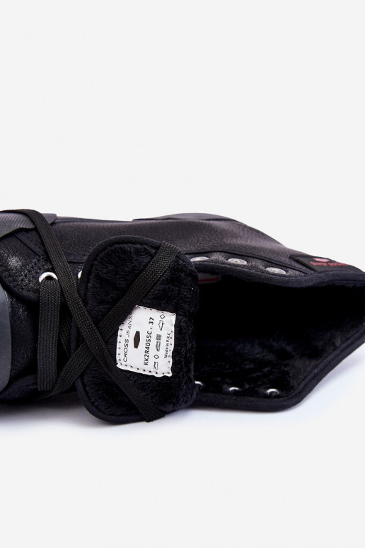 Freizeitschuhe mit Sohle Cross Jeans KK2R4055C in schwarzer Farbe Freizeitschuhe mit Sohle Cross Jeans KK2R4055C in schwarzer Farbe