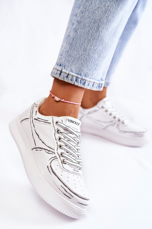 Sportschuhe in weißer Farbe Solveig Sportschuhe in weißer Farbe Solveig