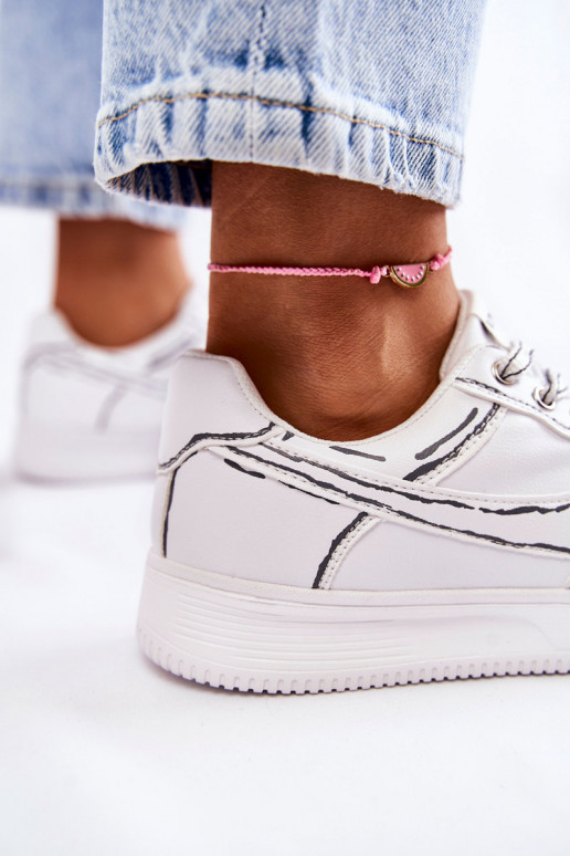 Sportschuhe in weißer Farbe Solveig Sportschuhe in weißer Farbe Solveig