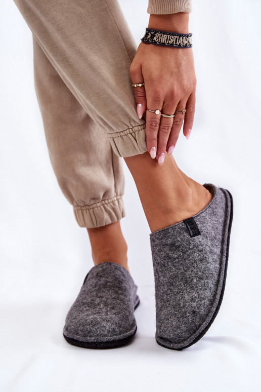 Klassisches Modell Hausschuhe Big Star KK276014 graue Farbe Klassisches Modell Hausschuhe Big Star KK276014 graue Farbe