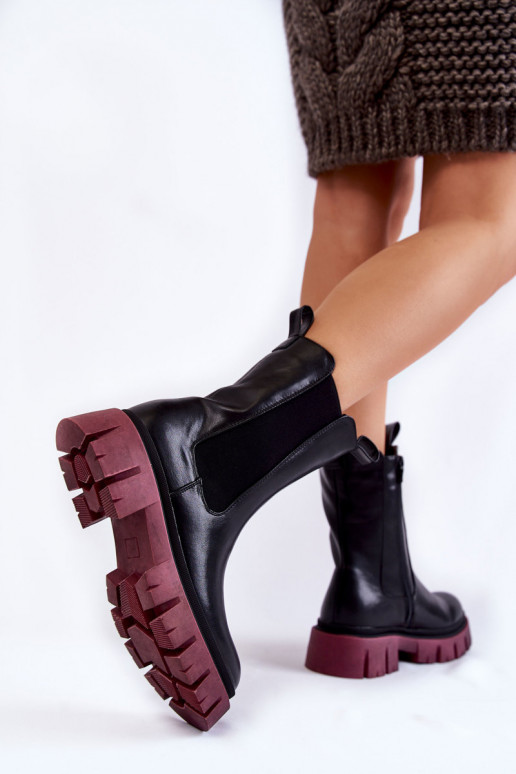 Stiefel mit Plateau Schwarz und Burgunder Aliana Stiefel mit Plateau Schwarz und Burgunder Aliana
