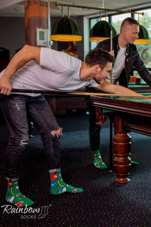 3 Paar farbige Socken in einer Box 3 Paar farbige Socken in einer Box