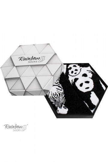 Farbige Socken in einer Box. Schwarz und Weiß, 2 Paar