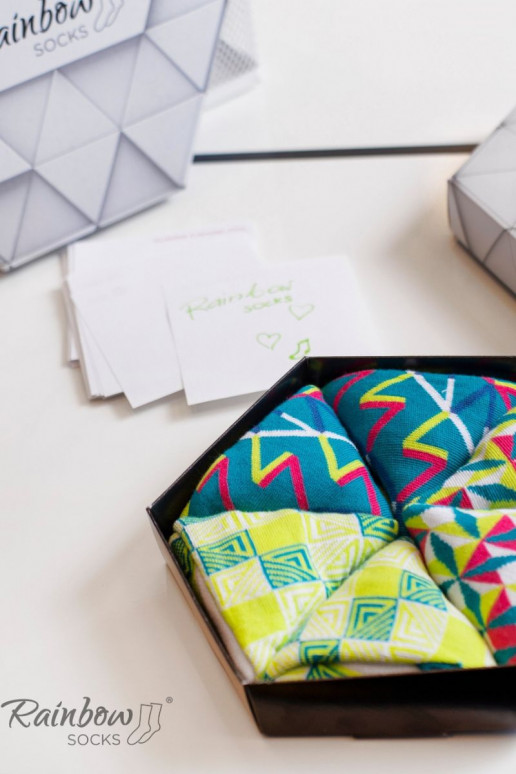 Farbige Socken mit geometrischen Mustern, 3 Paar Farbige Socken mit geometrischen Mustern, 3 Paar