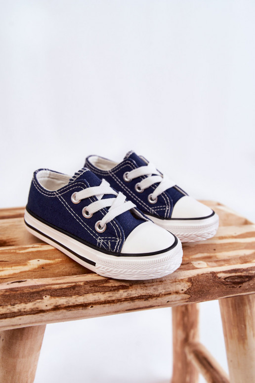 Klassische Kindersportschuhe in dunkelblauer Farbe Filemon Klassische Kindersportschuhe in dunkelblauer Farbe Filemon