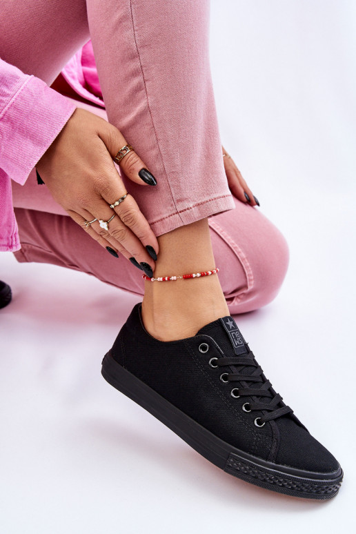 mit Riemen Klassisches Modell Freizeitschuhe in der Farbe Schwarz Eleya mit Riemen Klassisches Modell Freizeitschuhe in der Farbe Schwarz Eleya