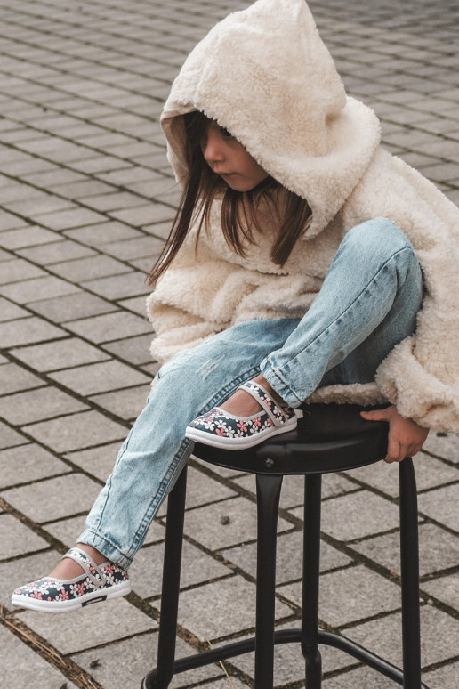 Kinderballerinas mit Blumenmuster in der blaugrauen Farbe Noah Kinderballerinas mit Blumenmuster in der blaugrauen Farbe Noah