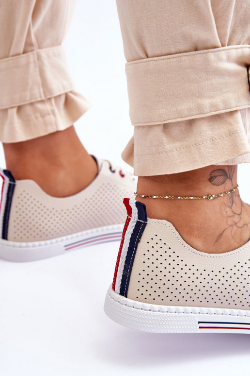 mit durchbrochenen Elementen Freizeitschuhe beige Farbe Ferone