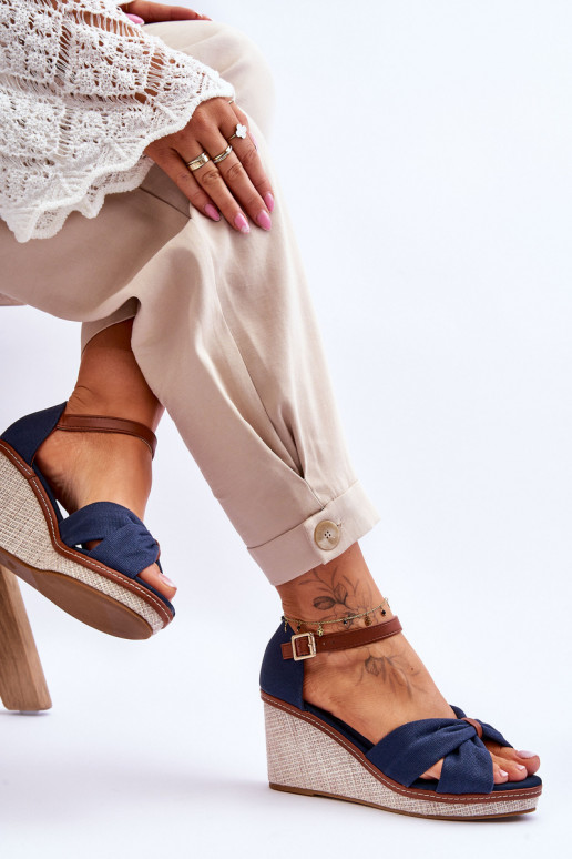 Damensandalen in dunkelblauer Farbe Daphne Damensandalen in dunkelblauer Farbe Daphne