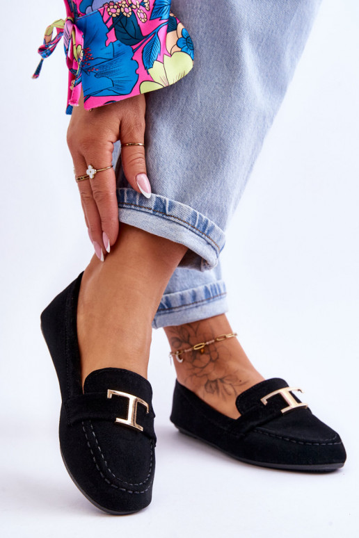 Klassische Slip-On-Mokassins in Schwarz von Carly Klassische Slip-On-Mokassins in Schwarz von Carly