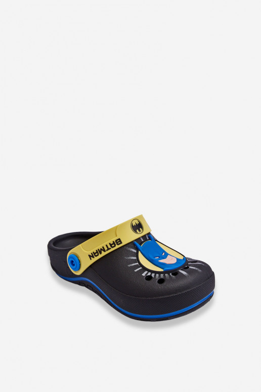Kinderhausschuhe im Crocs-Stil Batman Grendene Kids JJ385005 schwarz Kinderhausschuhe im Crocs-Stil Batman Grendene Kids JJ385005 schwarz