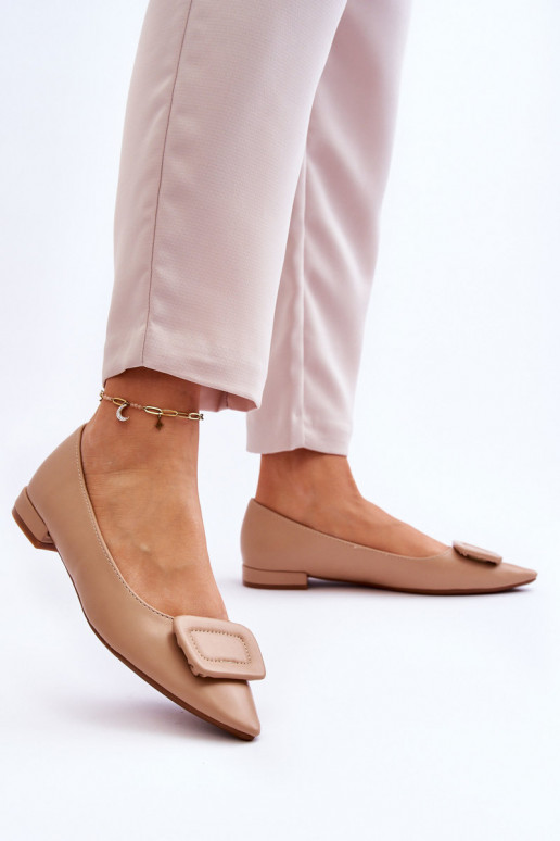 Klassisches Modell Ballerinas mit Verzierungen beige Rivea Klassisches Modell Ballerinas mit Verzierungen beige Rivea