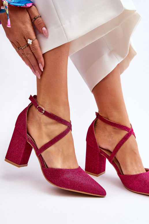 Glänzende Schuhe mit hohen Absätzen in Pink Galaxy