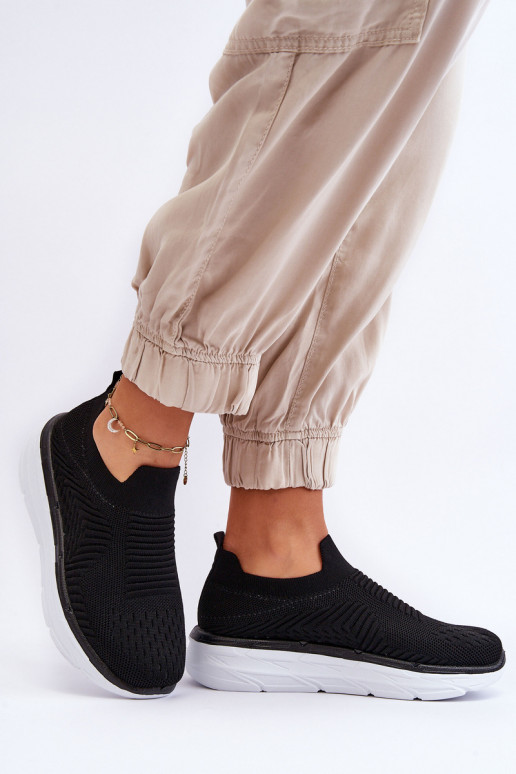 Sportschuhe des widerstandsfähigen Modells in der schwarzen Farbe Ferive Sportschuhe des widerstandsfähigen Modells in der schwarzen Farbe Ferive