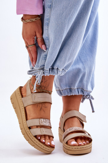 Sandalen mit Klebeverschlüssen beige Fresh Look 2