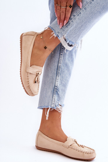 Klassische Wildledermokassins in Beige von Good Time 2