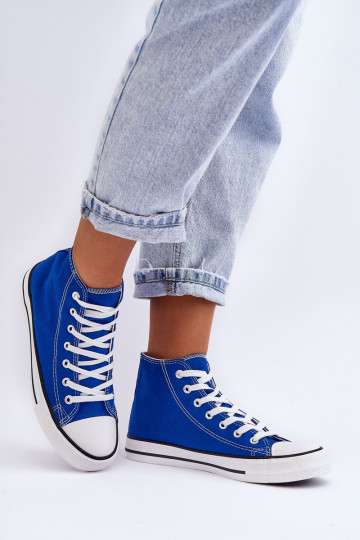 Klassische Sneaker-Modelle in der Farbe Blau von Remos 2