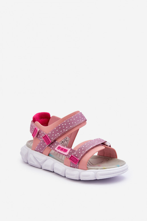 Kindersandalen mit Klebeverschlüssen Big Star LL374202 rosa Farbe
