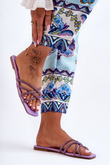 Hausschuhe mit Riemen I Lila Leomi