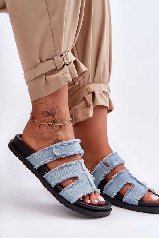 Hausschuhe mit Klebeverschlüssen in der blauen Farbe Lamirose Hausschuhe mit Klebeverschlüssen in der blauen Farbe Lamirose