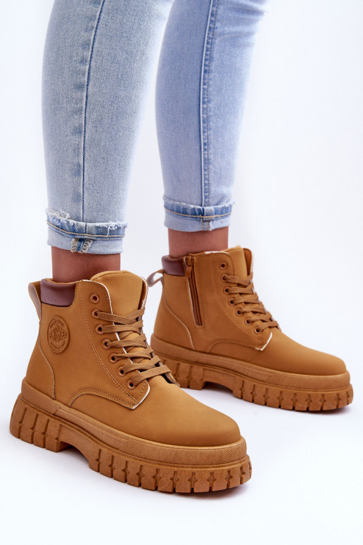 Schuhe mit Plateau in brauner Farbe Calys