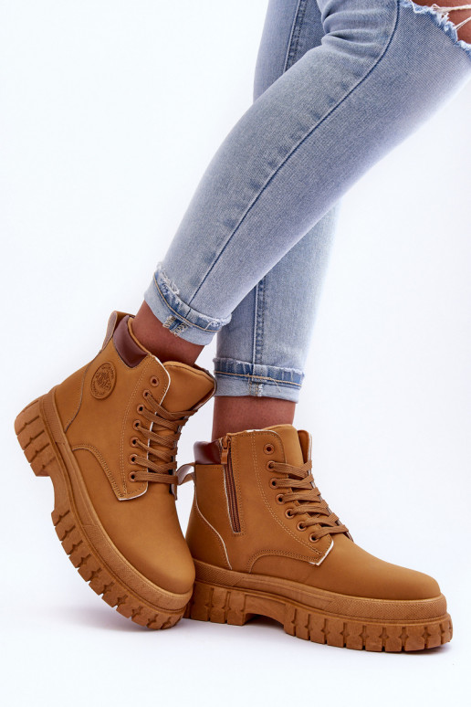 Schuhe mit Plateau in brauner Farbe Calys