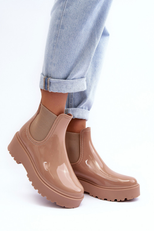 mit Lackeffekt Gummischuhe Stiefel mit Plateau Big Star MM274396 beige Farbe mit Lackeffekt Gummischuhe Stiefel mit Plateau Big Star MM274396 beige Farbe