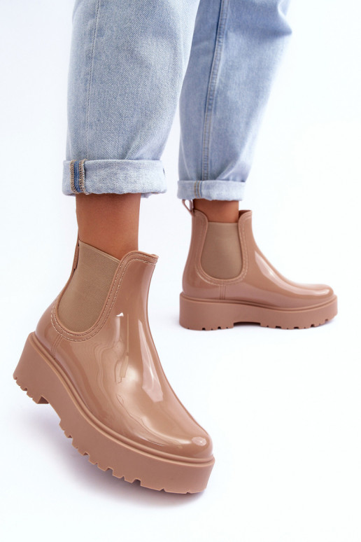 mit Lackeffekt Gummischuhe Stiefel mit Plateau Big Star MM274396 beige Farbe mit Lackeffekt Gummischuhe Stiefel mit Plateau Big Star MM274396 beige Farbe