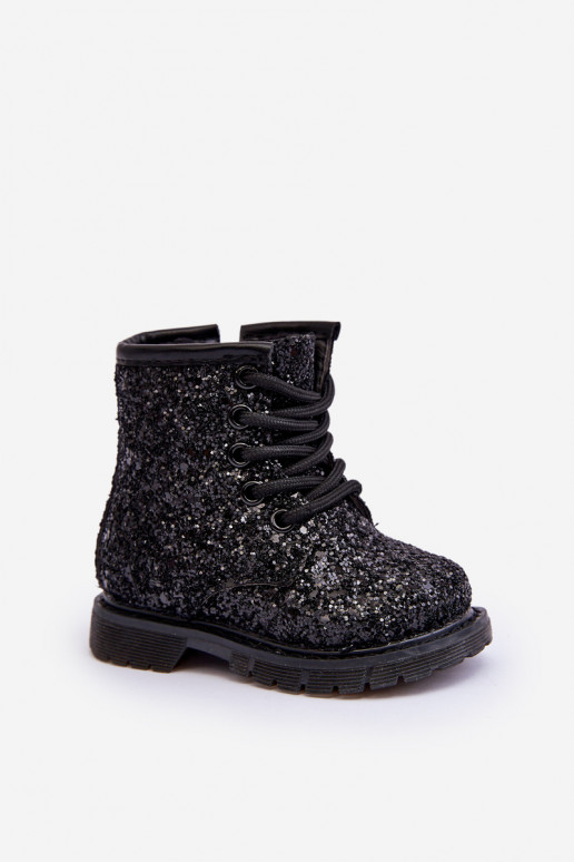 Kinderstiefel mit Glanz, wärmend mit Reißverschlüssen, schwarze Farbe Saussa