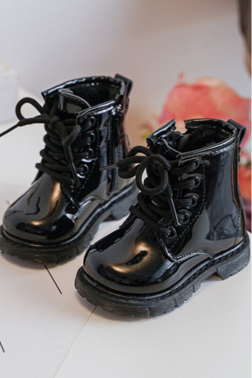 Kinderstiefel mit Lackeffekt und Reißverschlüssen in Schwarz von Tibbie