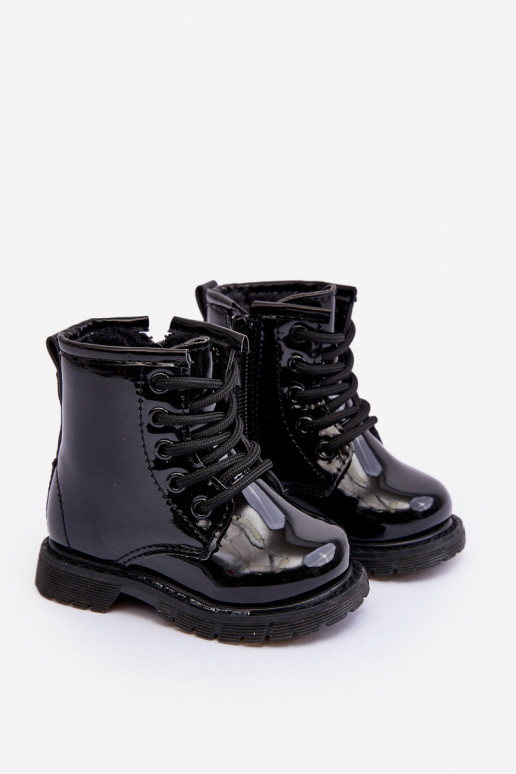 Kinderstiefel mit Lackeffekt und Reißverschlüssen in Schwarz von Tibbie Kinderstiefel mit Lackeffekt und Reißverschlüssen in Schwarz von Tibbie