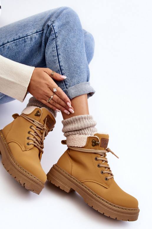 Stiefel mit wärmendem Braunton Lynnvia Stiefel mit wärmendem Braunton Lynnvia