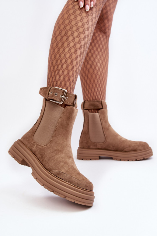 Stylische Wildlederstiefel mit trendiger massiver Sohle in beigem Ozaro Stylische Wildlederstiefel mit trendiger massiver Sohle in beigem Ozaro