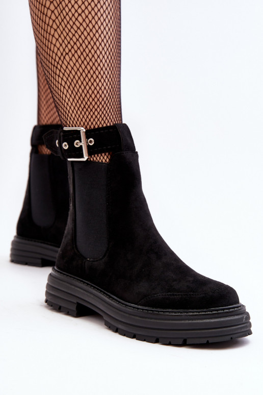Stilvolle Stiefel aus Wildleder mit modischen massiven Sohlen in der schwarzen Farbe Ozaro Stilvolle Stiefel aus Wildleder mit modischen massiven Sohlen in der schwarzen Farbe Ozaro