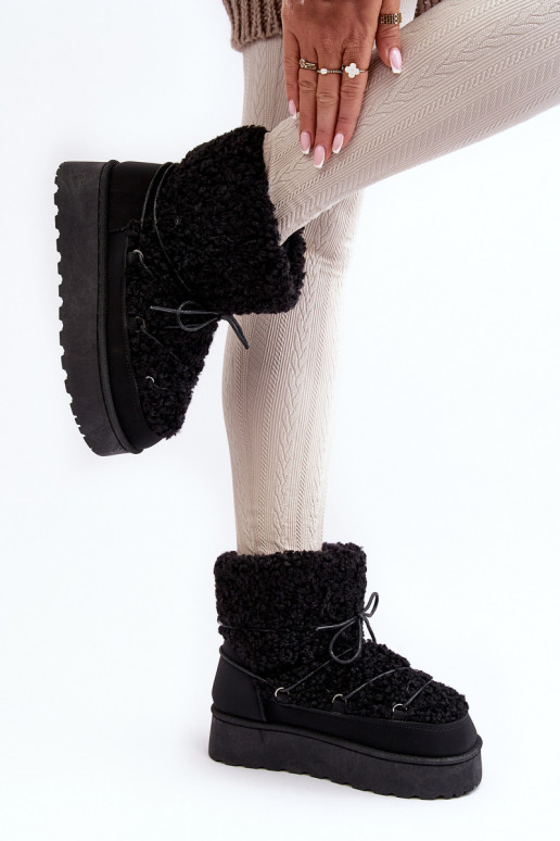 Schnür-Winterstiefel mit massiver Sohle in der schwarzen Farbe Loso