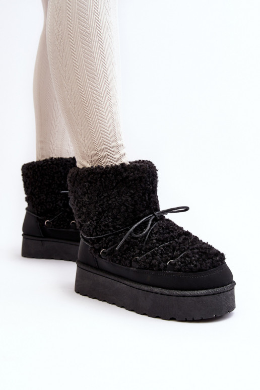 Schnür-Winterstiefel mit massiver Sohle in der schwarzen Farbe Loso