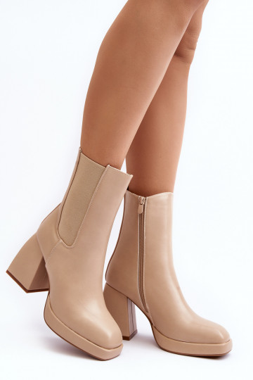 Damenstiefel mit Plateau in der Farbe Beige von Stelares 2
