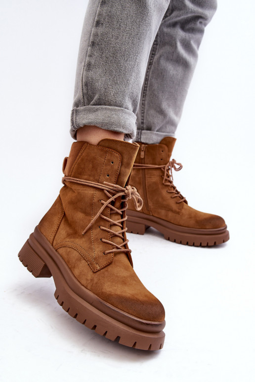 Damenstiefel mit massiver Sohle in der braunen Farbe Narelona Damenstiefel mit massiver Sohle in der braunen Farbe Narelona