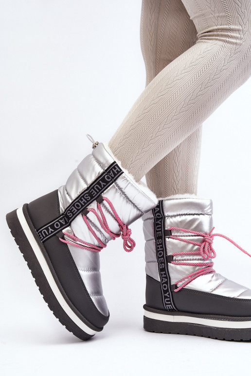 Schneestiefel mit stylischen Details in Silber Lilara Schneestiefel mit stylischen Details in Silber Lilara