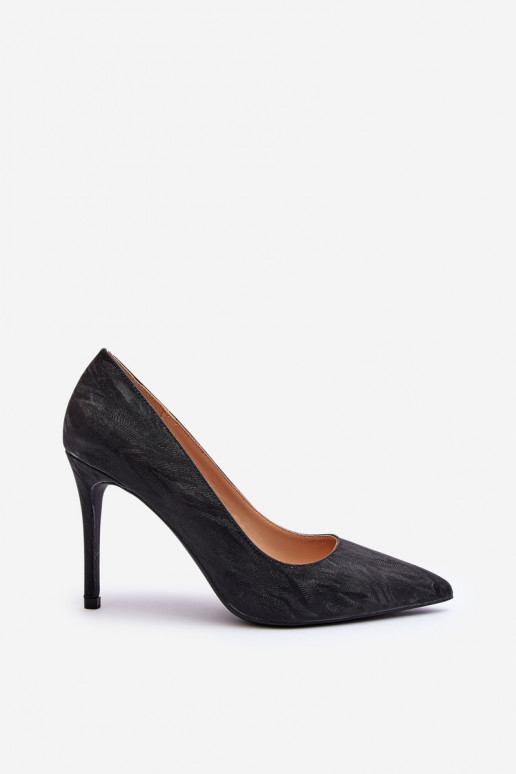 Schuhe mit hohen Absätzen, verziert mit glänzendem Schwarz in der Farbe Klonisa